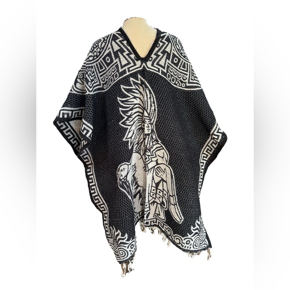 Unisex Mexican Poncho Aztec Warrior - Picture 2 of 7